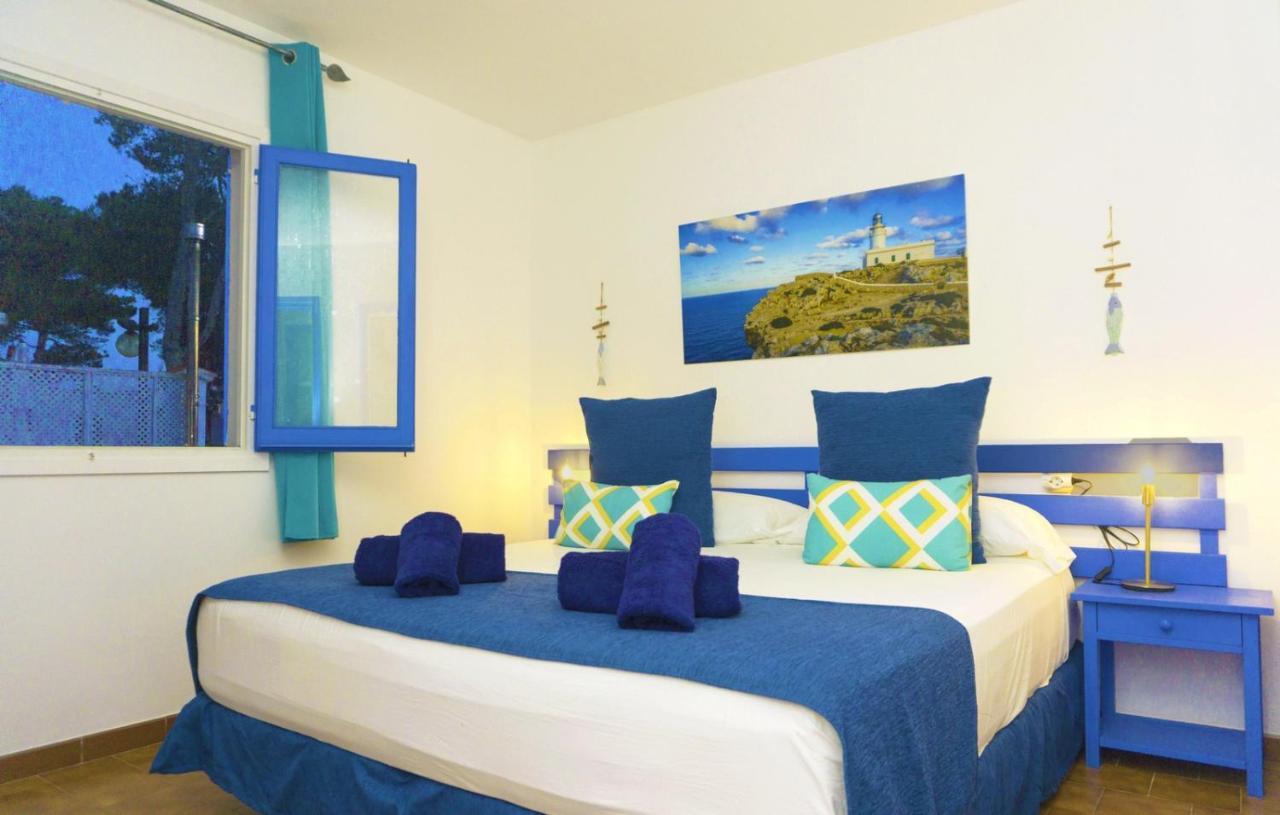 Apartamentos Ciutadella Cala Blanca  Rom bilde